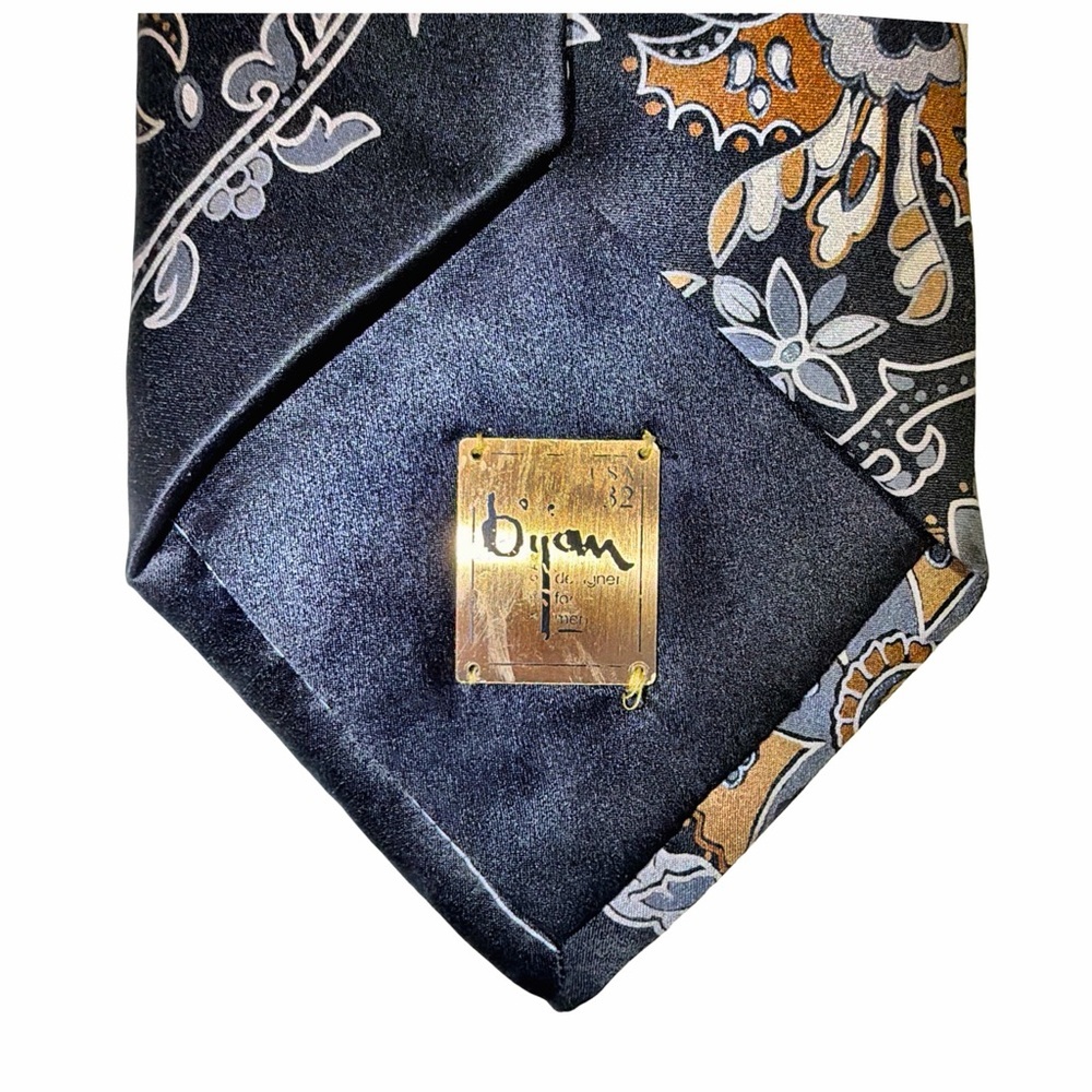 Bijan Men’s Silk Tie | Made in Italy | Paisley Baroque | Luxury Necktie - Picture 8 of 11